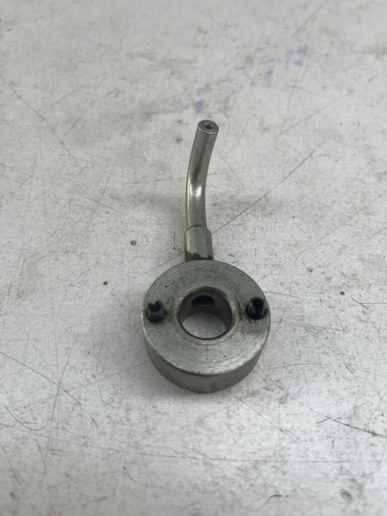 Lubricacion piston inyector aceite piston Liebherr HY9268199 HY9146647 para Liebherr Ltm cranes grúa móvil